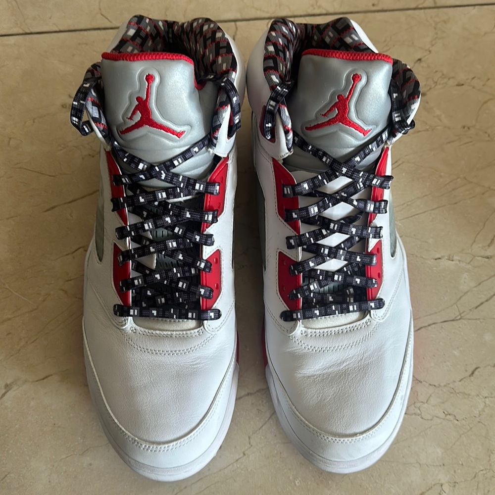 Worn by NBA phenom Amir Johnson these gently used Jordan 5’s need a new home.